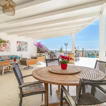 Hébergement de vacances Cozy In With House Sea View